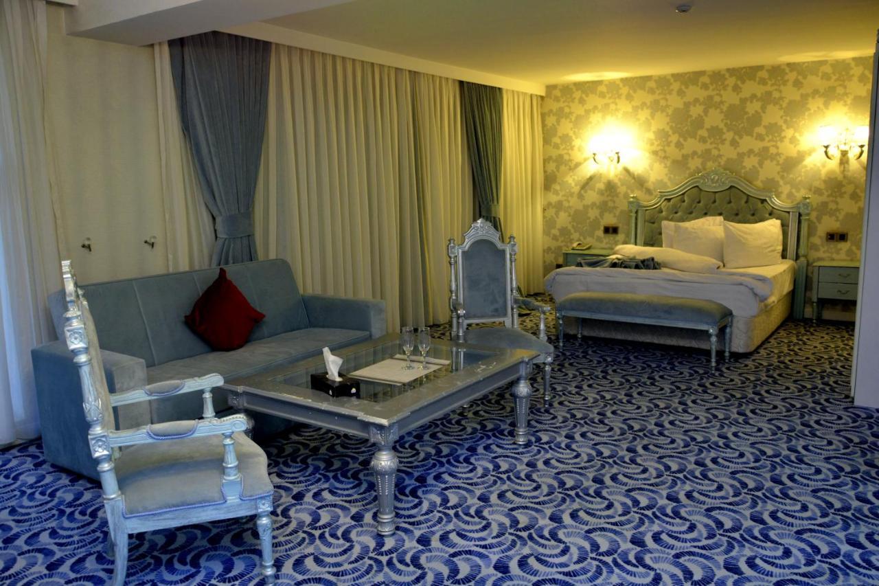 Deluxe Hotel กันจา ภายนอก รูปภาพ